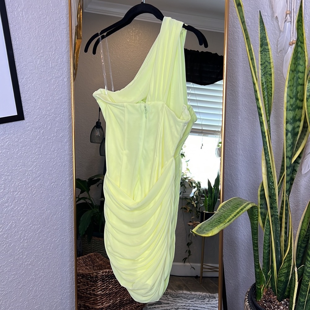 RARE House of CB ‘Clementine’ Lime Cut Out Mini Dress - Picture 13 of 15